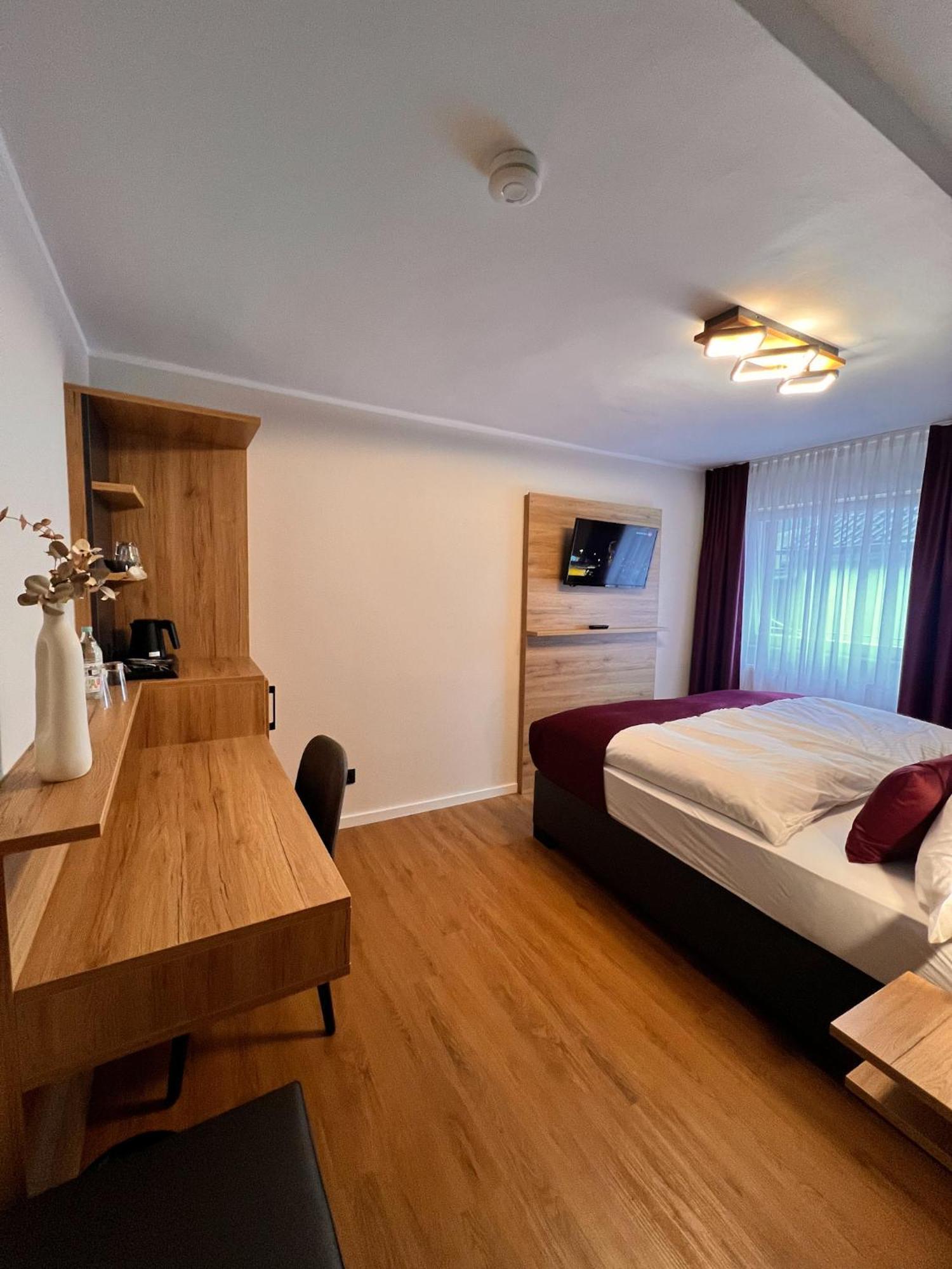 Hotel Restaurant Wolfsschlucht Gmbh Bad Muenstereifel Ngoại thất bức ảnh