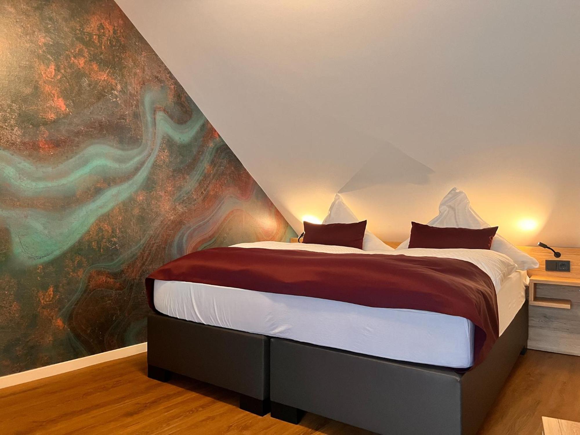 Hotel Restaurant Wolfsschlucht Gmbh Bad Muenstereifel Ngoại thất bức ảnh